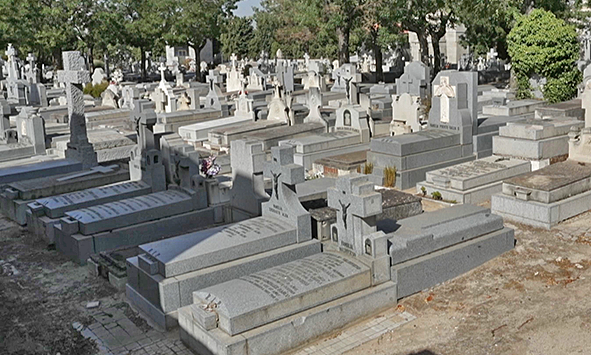 cementerio_de_la_almudena_tumbas_2