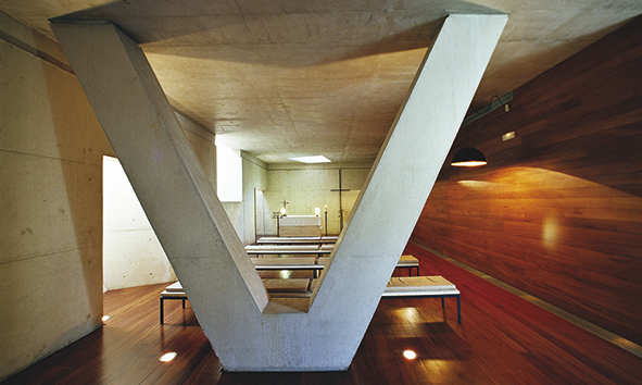 tanatorio_de_leon-capilla