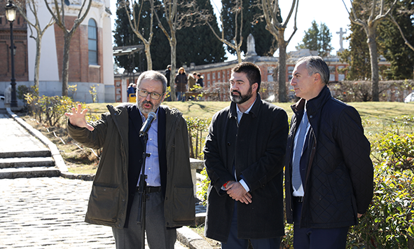 visita_cementerio_almudena_gal_barberoysanchezmato