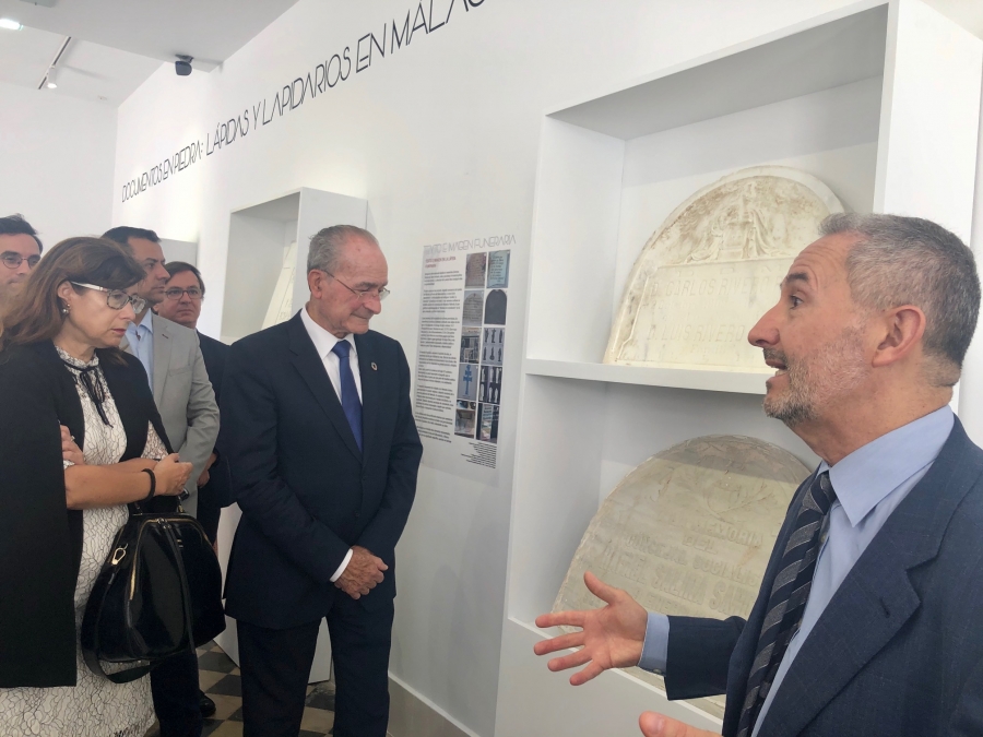Inauguración Josefa García