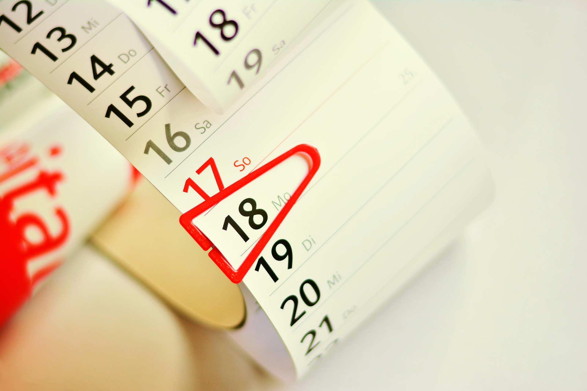 calendar-3073971_1920